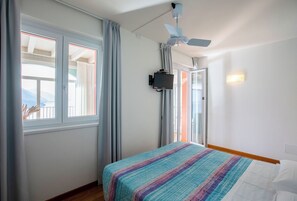 3 Schlafzimmer, Bügeleisen/Bügelbrett, Reisekinderbett, WLAN