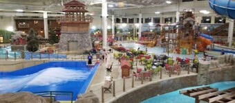 King Beds, Sleeps 11, *Entertainment Included!*