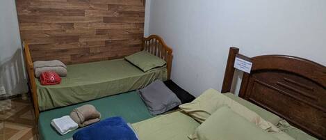 2 bedrooms, free WiFi, bed sheets