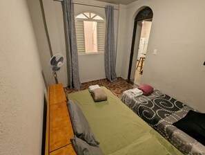2 quartos, Wi-Fi de cortesia, roupa de cama