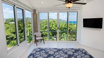 4 chambres, fer et planche à repasser, Wi-Fi gratuit, draps fournis