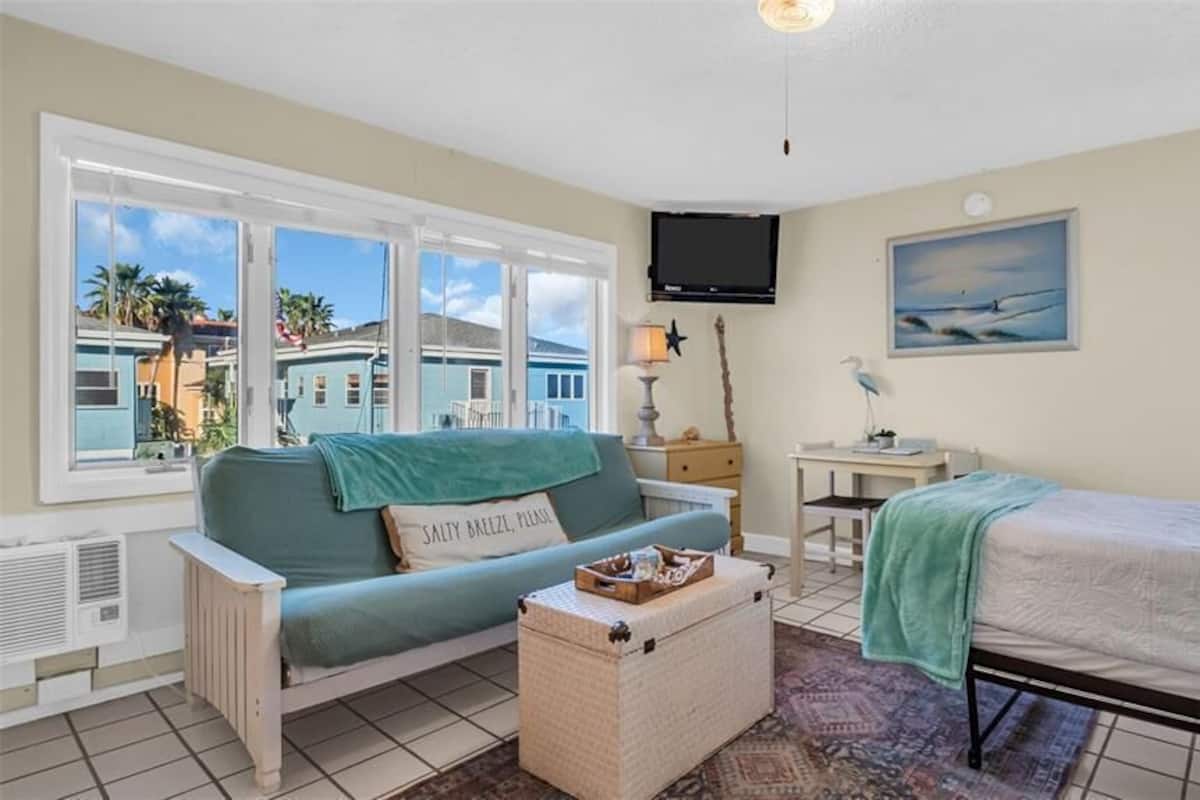 Standard Studio, 1 Double Bed, Pool View | Living area | 45-inch Smart TV with digital channels