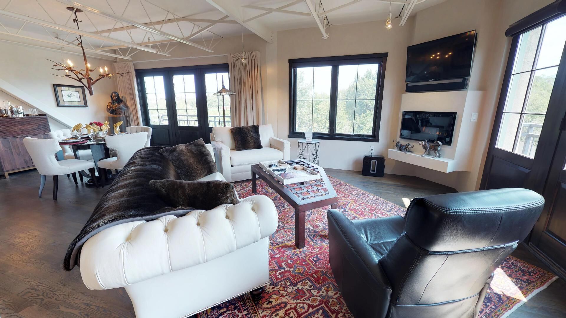 The Lincoln 501, 2 Bed / 2.5 Bath, Luxury Condo