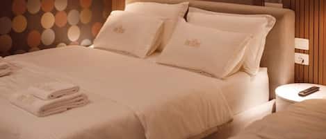 Superior Room | Minibar, free WiFi