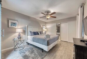 3 soveværelser, skrivebord, strygejern/strygebræt, gratis Wi-Fi