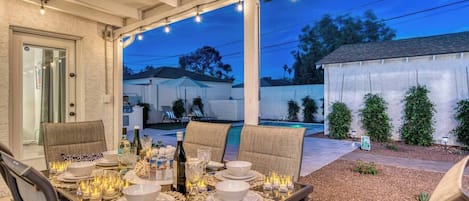 Outdoor dining