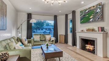 Smart TV, fireplace, offices