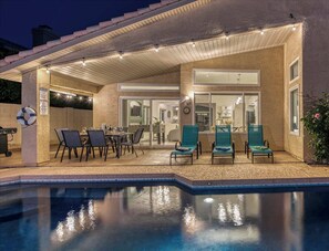 Et oppvarmet basseng