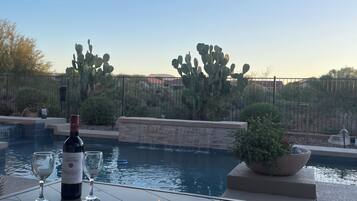 Piscine extérieure, piscine chauffée