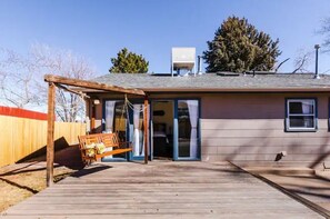 Exterior - Cozy family retreat: relax & explore (Grand Junction)