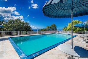 Alberca al aire libre