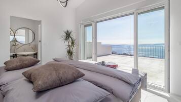 6 habitaciones, cuna de viaje, wifi gratis y ropa de cama