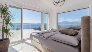 6 habitaciones, cuna de viaje, wifi gratis y ropa de cama