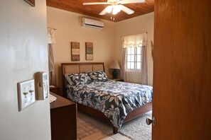 2 chambres, bureau, fer et planche à repasser, Wi-Fi gratuit