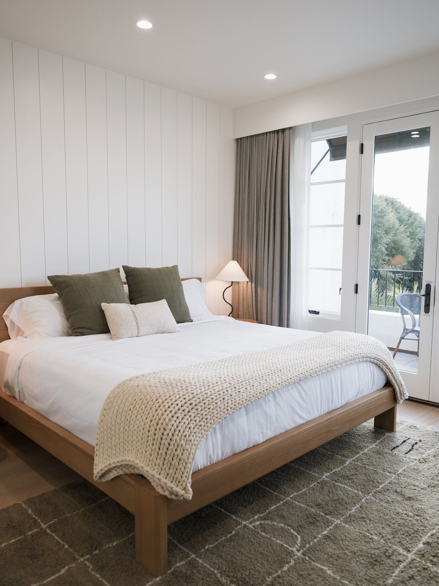 Deluxe Room | Premium bedding, pillowtop beds, in-room safe, individually decorated