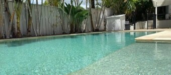 DejaBlue ~ Adorable Kingscliff Studio for 2