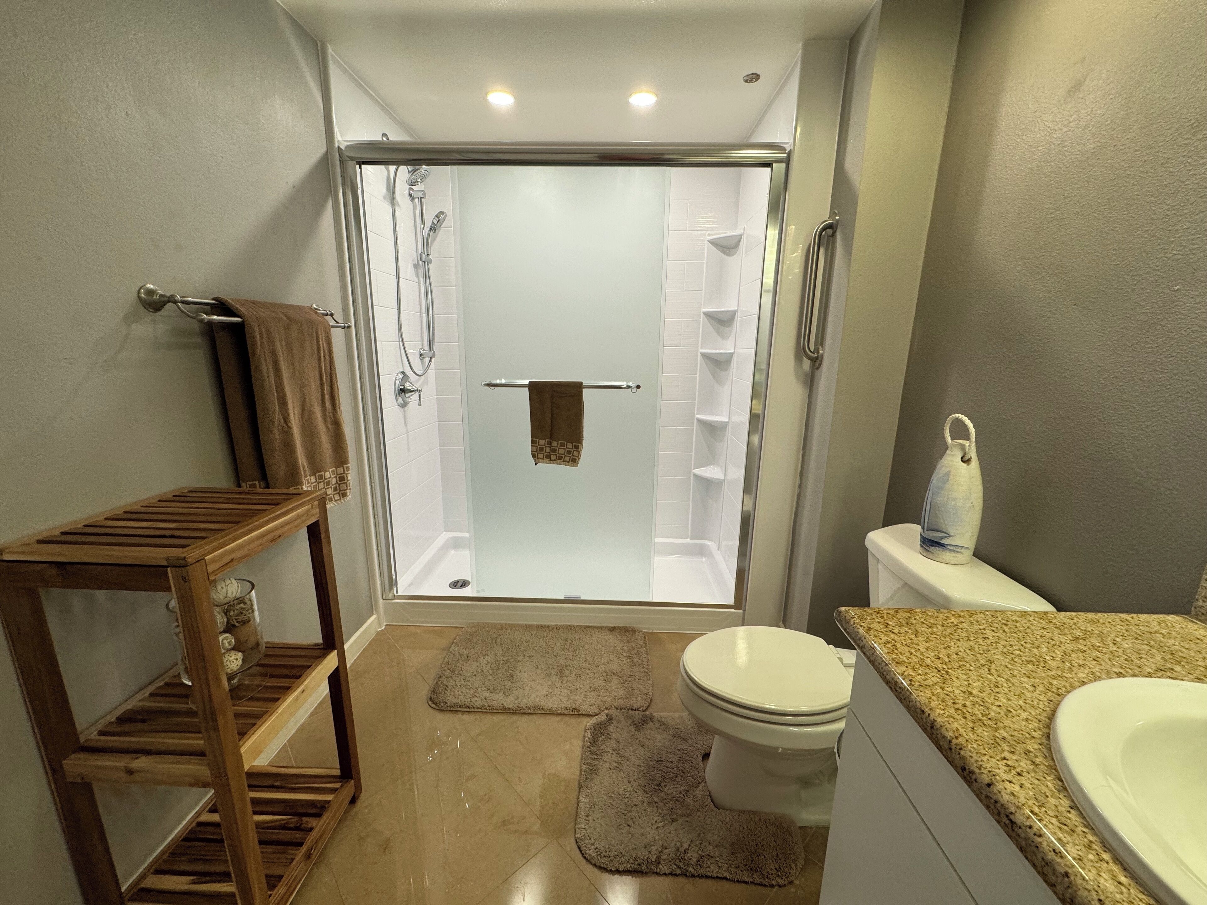 Hair dryer, towels, toilet paper