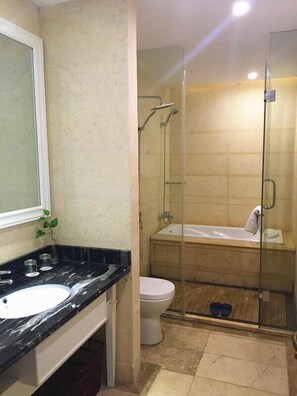 Bathroom - Anqing Yingdeli Hotel (Anqing)