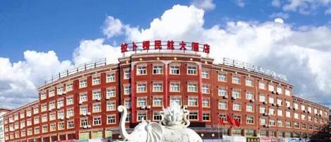 المنشأة من الخارج