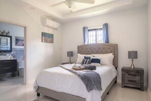 3 bedrooms, in-room safe, iron/ironing board, free WiFi