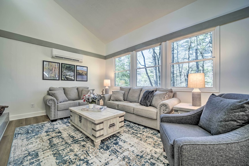 Sapphire Home W/ Grill & Pool Access - Cashiers, NC