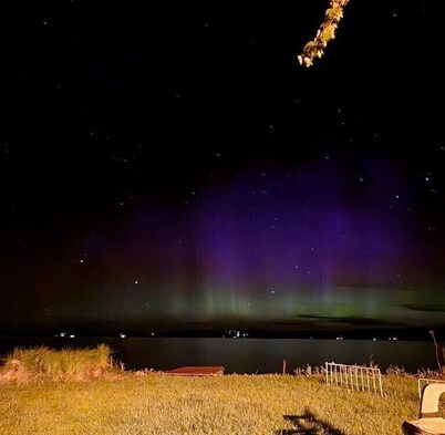 King's Cabin: Watch the Colors Change Over the Lake – Fall in Love with Autumn Again