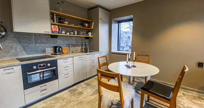 Cozy home in Vallda with kitchen