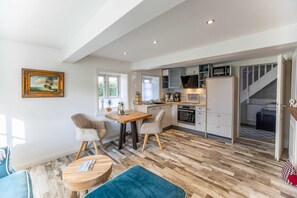 Billede uden beskrivelse, 3 af 33, knap