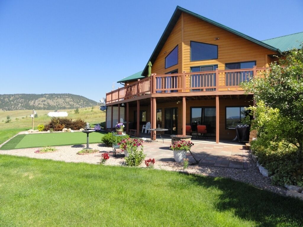 5 Acre Custom Home for Rally