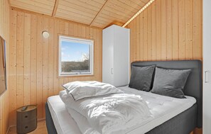 4 soverom, strykejern/-brett og wi-fi (inkludert)