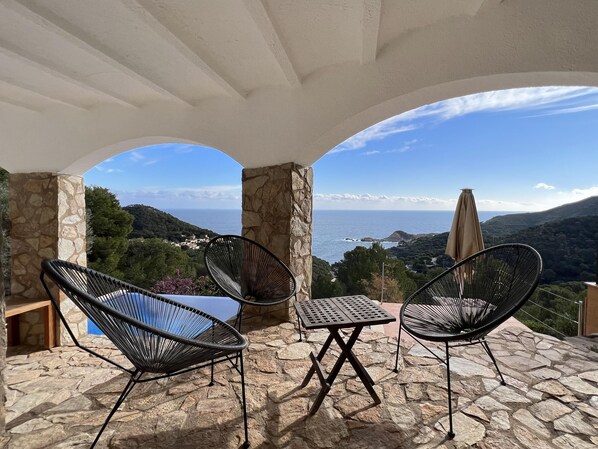 Terrace/patio - Rental house with pool in Begur, Sa Tuna (Begur)