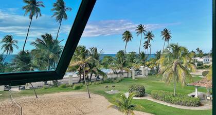 Stay in our Stunning Beachfront Penthouse!