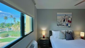 3 bedrooms, desk, iron/ironing board, travel cot