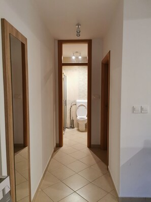 シャワー、タオル