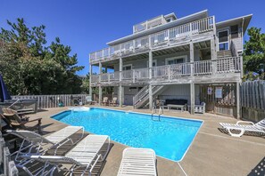 Pool - Storm Watch - 5 BR Oceanside home in Duck w/Private Pool & Gorgeous Ocean-to-Sound views (Duck)