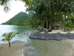 Beach nearby - Villa Ban Rim Nam 50c (Ko Chang)