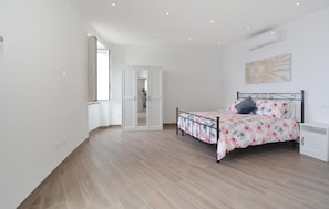 2 bedrooms, WiFi