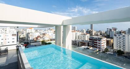 AMG Life 2BDR w/Pool, rooftop and walkable location