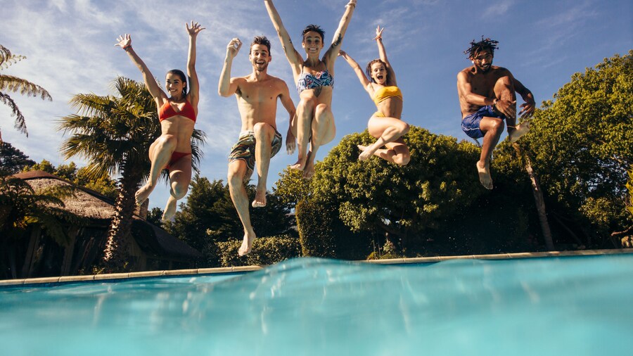 Jhadano Villa 3BR Pool Shuttle 3 Mins to Beach