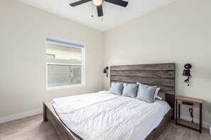 3 bedrooms, WiFi, bed sheets