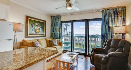 Casa Del Mar by Ryson Vacation Rentals