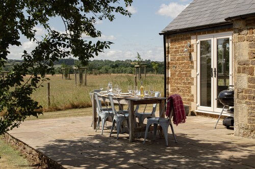 Cotswold country cottage -2 Manor Farm