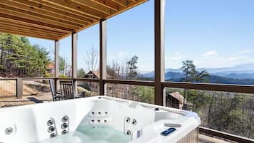 Studio (3 Bedrooms) | Fasilitas properti