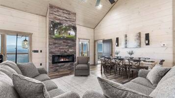 Studio (3 Bedrooms) | Property amenity