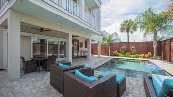 House (5 Bedrooms) | Property amenity