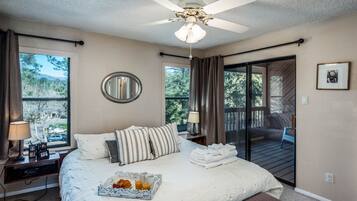 Apartment, Mehrere Betten, Whirlpool, Bergblick (#A7 - No Pets)