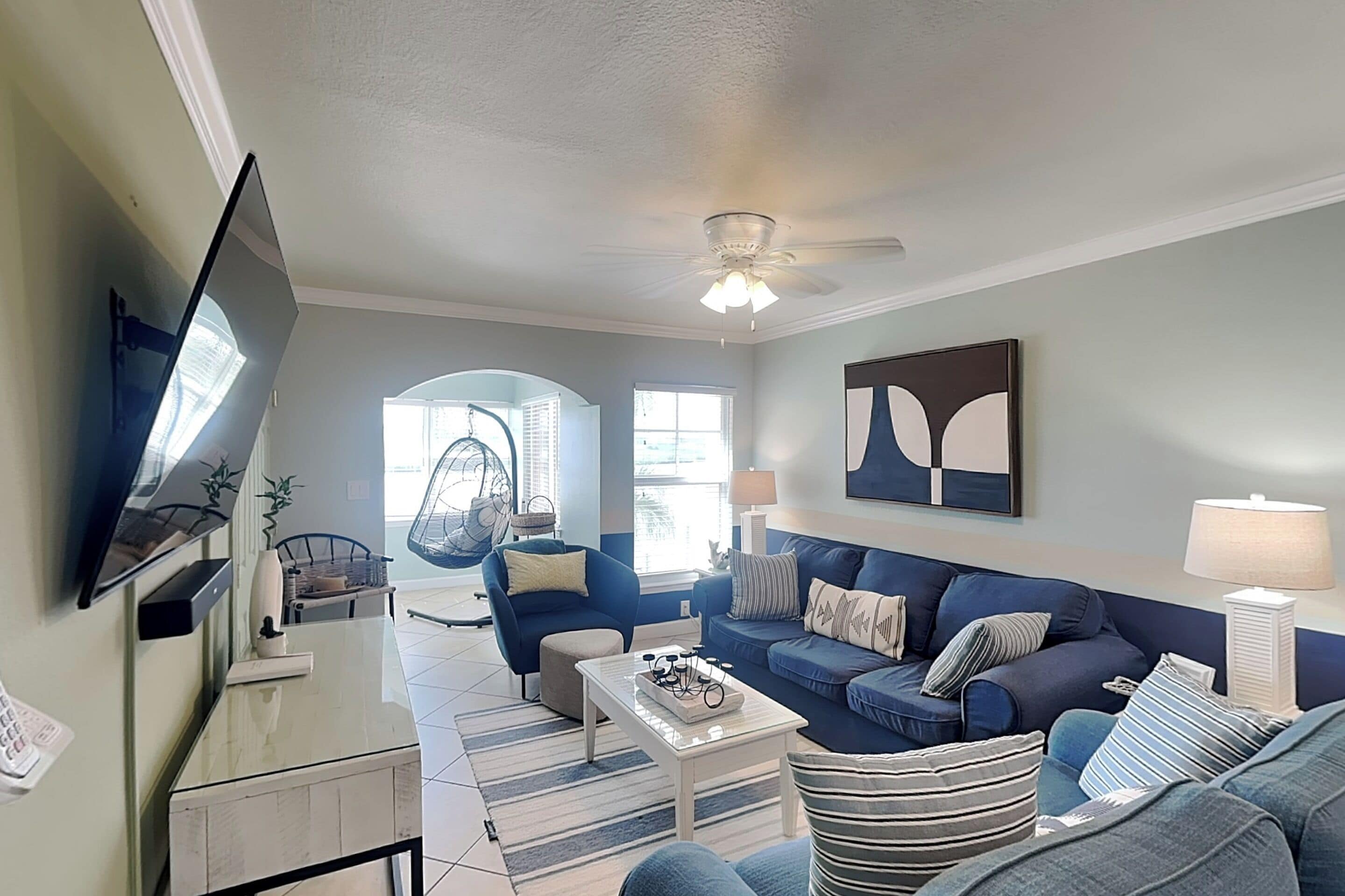 Condo (2 Bedrooms) | Property amenity