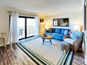 Condo (1 Bedroom) | Property amenity