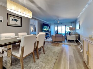 Condo (2 Bedrooms) | Property amenity - Villa on Point Brittany 21 by Distinctive Beach Rentals (St. Petersburg)