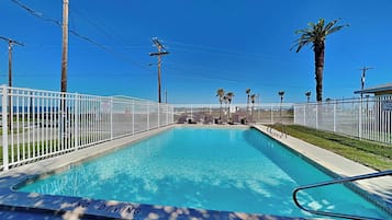 Condo (2 Bedrooms) | Tiện nghi, dịch vụ nơi lưu trú